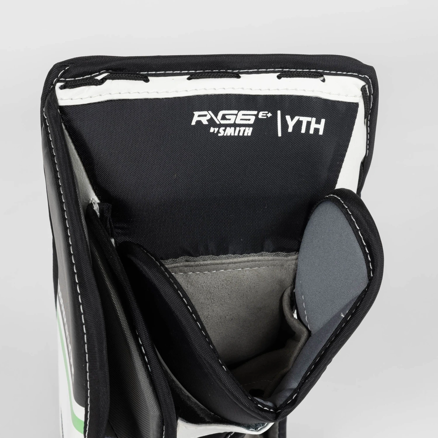 Warrior Ritual G6 E+ Youth Goalie Blocker 10 Warrior Ritual G6 E+ Youth Goalie Blocker - Image 8