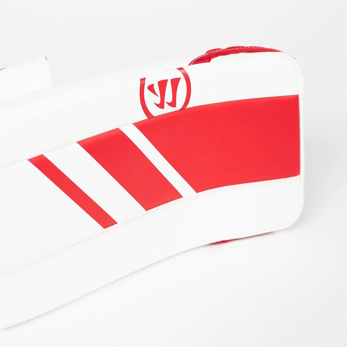 Warrior Ritual GT2 Junior Goalie Blocker 5 Warrior Ritual GT2 Junior Goalie Blocker - Image 3