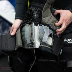 Warrior Ritual GT2 Pro Senior Goalie Catcher -Hockey Gear Zone warrior catchers warrior ritual gt2 pro senior goalie catcher 5024687423554