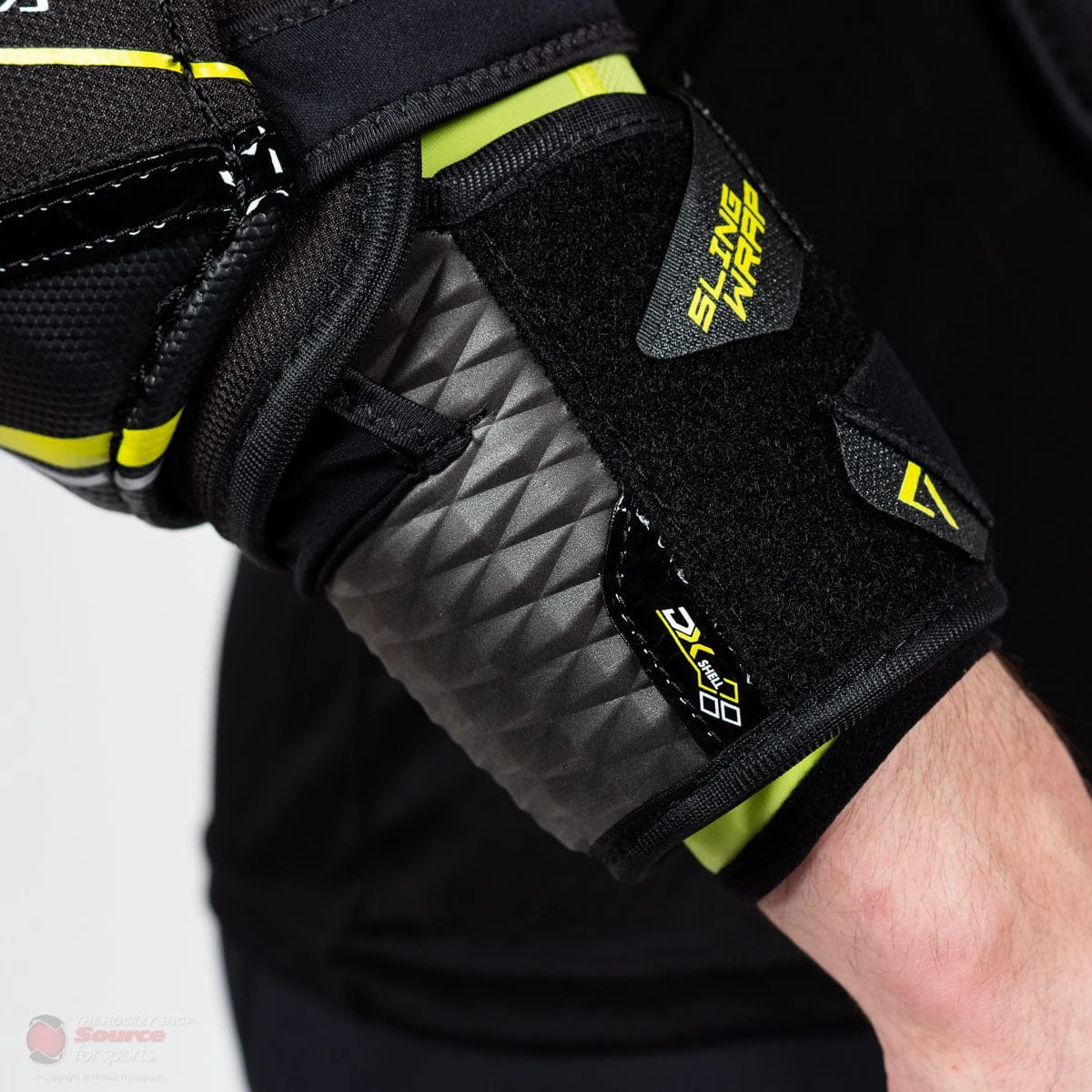 Warrior Alpha DX Senior Hockey Elbow Pads 7 Warrior Alpha DX Senior Hockey Elbow Pads - Image 5