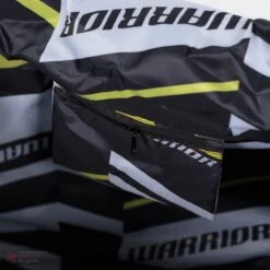 Warrior Q20 Senior Wheel Hockey Bag 22 Warrior Q20 Senior Wheel Hockey Bag -Hockey Gear Zone warrior wheeled hockey bags warrior q20 senior wheel hockey bag 4528606838850
